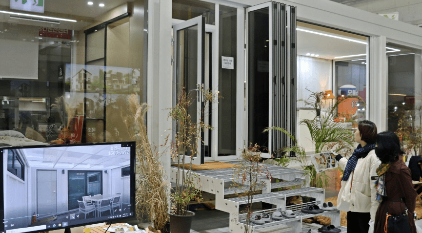 제주경향하우징페어 전시 품목 인테리어 및 건축자재 섹션 안내